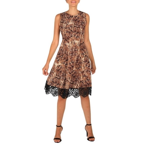 Donna Ricco Size 10 Snake Fit Flare Sleeveless Round Neck Crochet Hem Dress - Picture 1 of 10